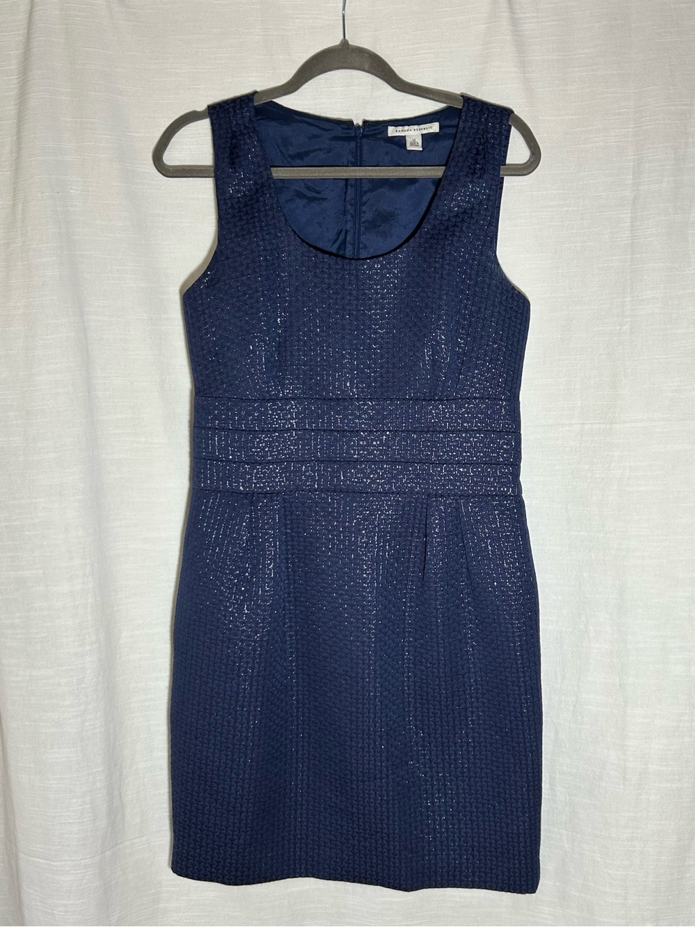 Banana Republic Navy Textured Coated Midi Classic Feminine Sheath‎ Dress